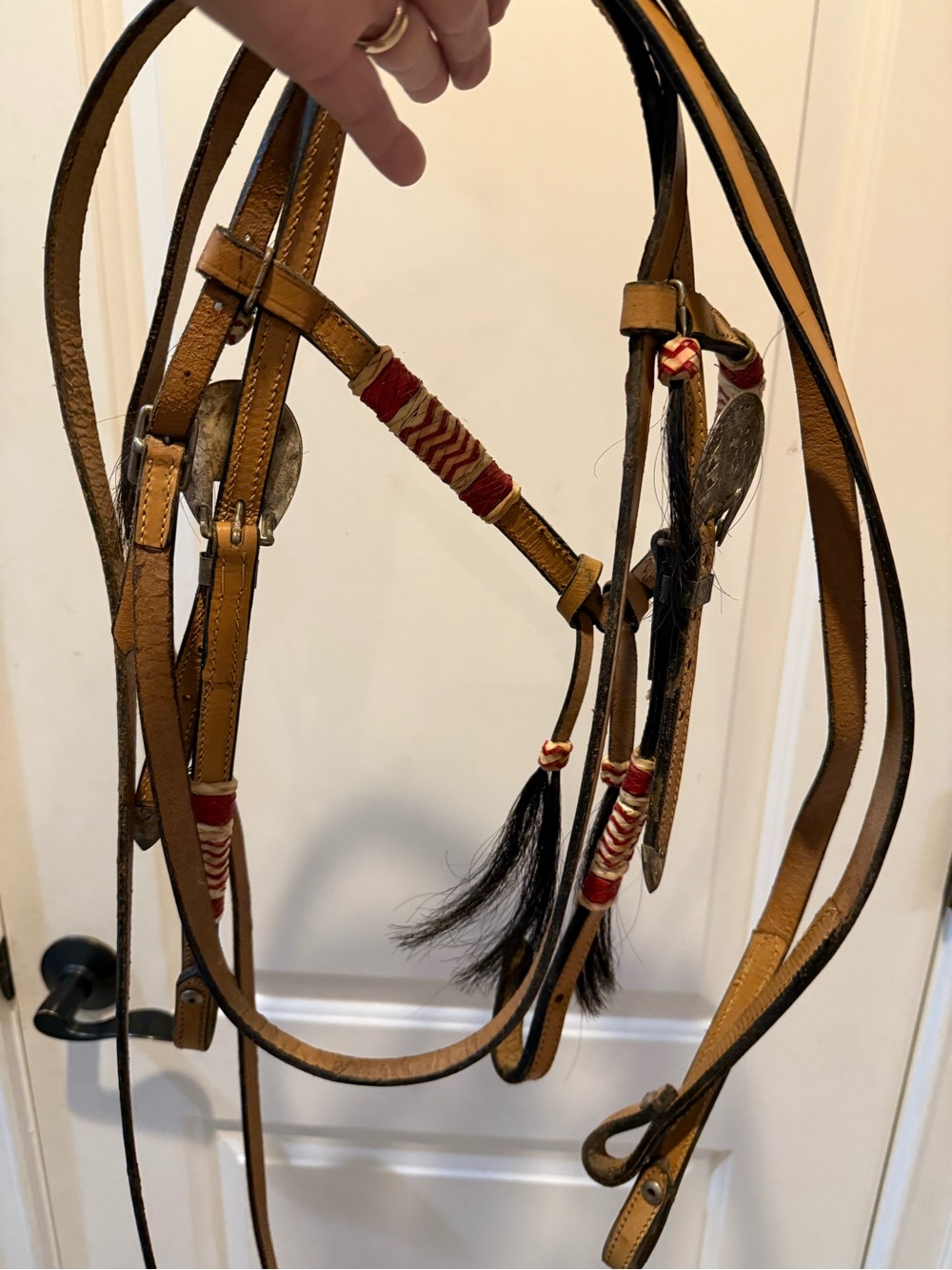 Leather Western Headstall w/ matching reins w/ horsehair Accent colored rawhide - Picture 15 of 16
